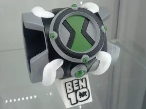Omnitrix ben 10 reboot season 1
