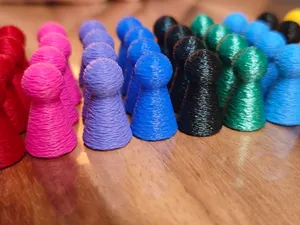 Spielfiguren für Ludo / Mensch ärgere dich nicht