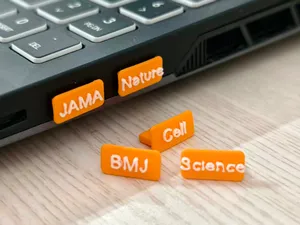 Academic journals USB cap