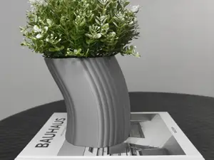 Blumentopf "Wave" - wellenförmige Vase