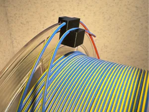 Clip de maintien pour filament