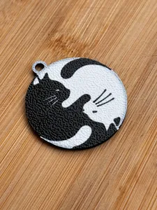 Cat A Yin Yang