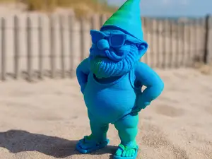 Strandgnom in Sommerlaune 