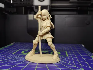 Manga Sword Girl figurine