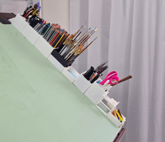 Modular Drafting / Tilting Drawing Desk Organizer