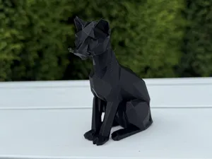 Low-Poly Black Panther Figurine – Minimalist 3D