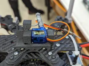 Servo `para dron