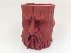 Waldhueter-Baumfigur (innen ausgehöhlt)