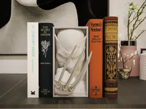 Wolverine Book Nook and Wall Mount