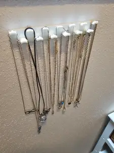 jewelry chain wall mount for 13 chains