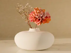 Smooth Balloon Vase