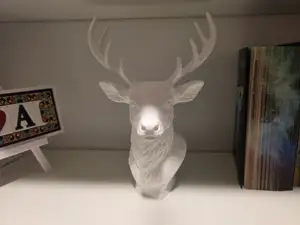 Realistische Hirsch Büste