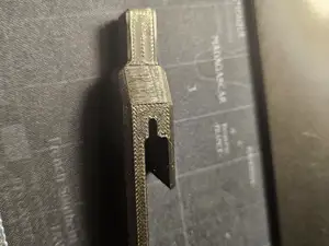 Mitsubishi Outlander trunk shutter hook