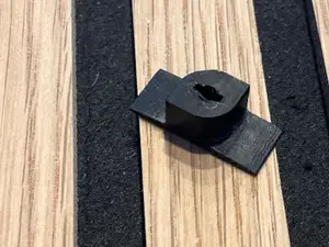 Akkustikpaneelclip