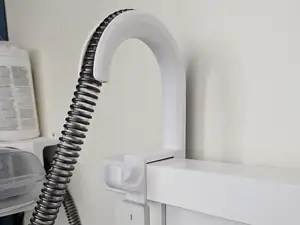 Resmed Airsense 11 hose holder with hook