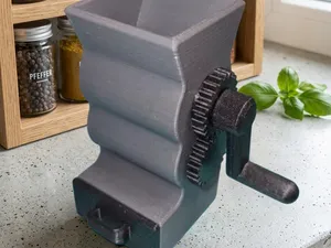Compact Spice Grinder / Universal Mill