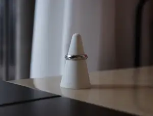 cone-shaped Ring Holder
