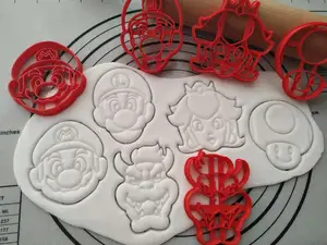 super Mario cookie cutter