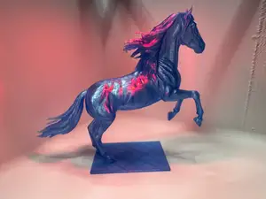 Cavallo Statuetta