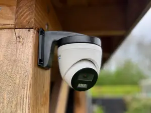 Wall mount for  110mm AND 125mm dome cameras