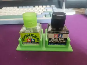 TAMIYA CEMENT HOLDER