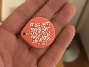 NFC - QR - Spotify Code Keychain