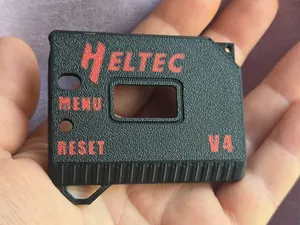 Heltec V4 case 2x18650 , large antenna & lanyard