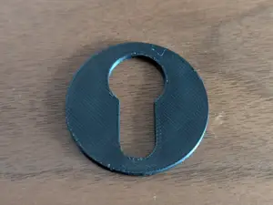 Euro profile eschuteon spacer