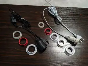 E27 and E14 locking ring