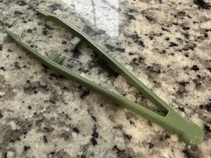Tweezers / Tongs for Reptiles