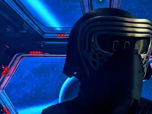 Kylo Ren Quest 3 Helmet
