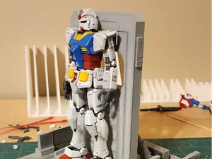 RX-78-2 MG Gundam Hangar & Launcher