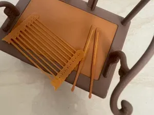 用于手工制作的1：6比例的折扇扇骨
