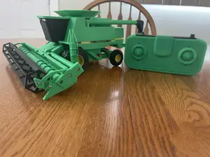 9600 John Deere Combine- CyberBrick Model