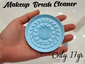 Compact Travel Makeup Brush Cleaner