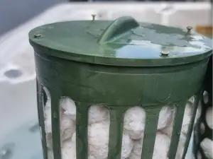 Jacuzzi spa, pool filter housing filtrating balls