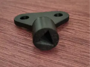 Triangular key 10mm