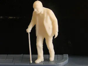 Abuelo con bastón 1:35