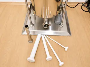 meat filler - push out pistons