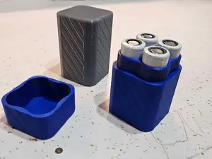 18650 Battery Case (x4)