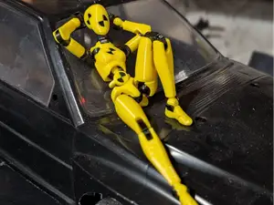 Crash Test Dummy Female Carbon 13 Beta Figure
