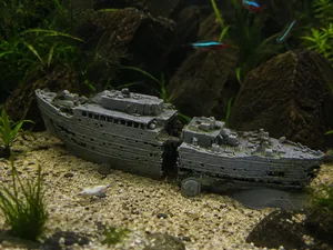 Versunkenes Schiffswrack – Aquarium & Dekoration