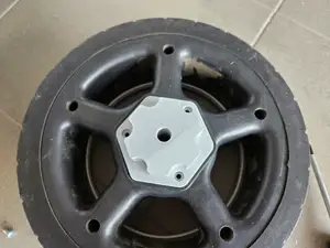 Children Electric Car Tire Gearboxes Connection
