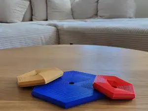 Twist hexagon fidget