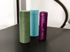Etui / boîte de protection pour batterie 18650