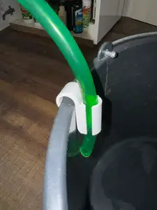 Aquarium / fishtank Bucket Hose Mount for waterchange