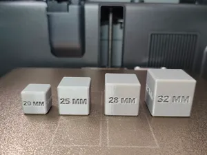 Tabletop RPG Scale Cubes Set (20, 25, 28, 32mm)