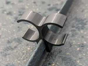 Corrugated tube roof double clamp DN25