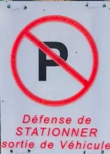 défense de stationner