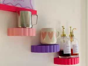 Scalloped Shelf | Geschwungenes Regal